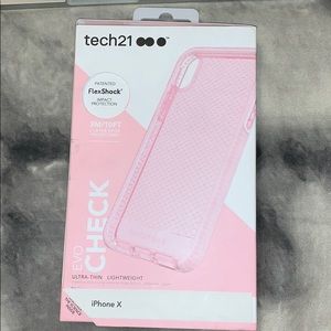 iPhone X/XS Pink Tech 21 Case